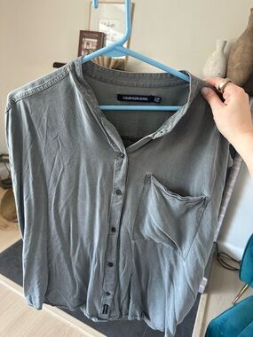 Calvin Klein Jeans Gray Button-Up Shirt